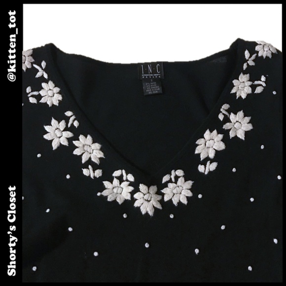 DONATED! EUC embroidered sweater - Picture 2 of 3